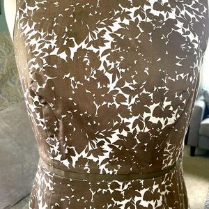 BODEN fitted dress-worn once-stylish,classy this dress fits like a dream!